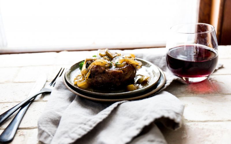 Perfect Pairings: Wine and Pork!